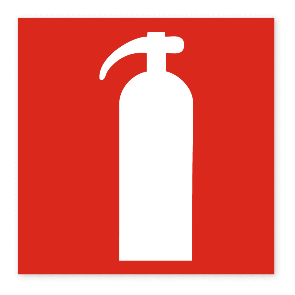 Brandsläckare-skylten har storleken 148x148mm och tillverkas i materialet Dekal. Denna standardskylt kan anpassas så att du kan skapa din egen version av skylten.